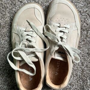 Vivo Barefoot Women's Natural Cream Sneakers